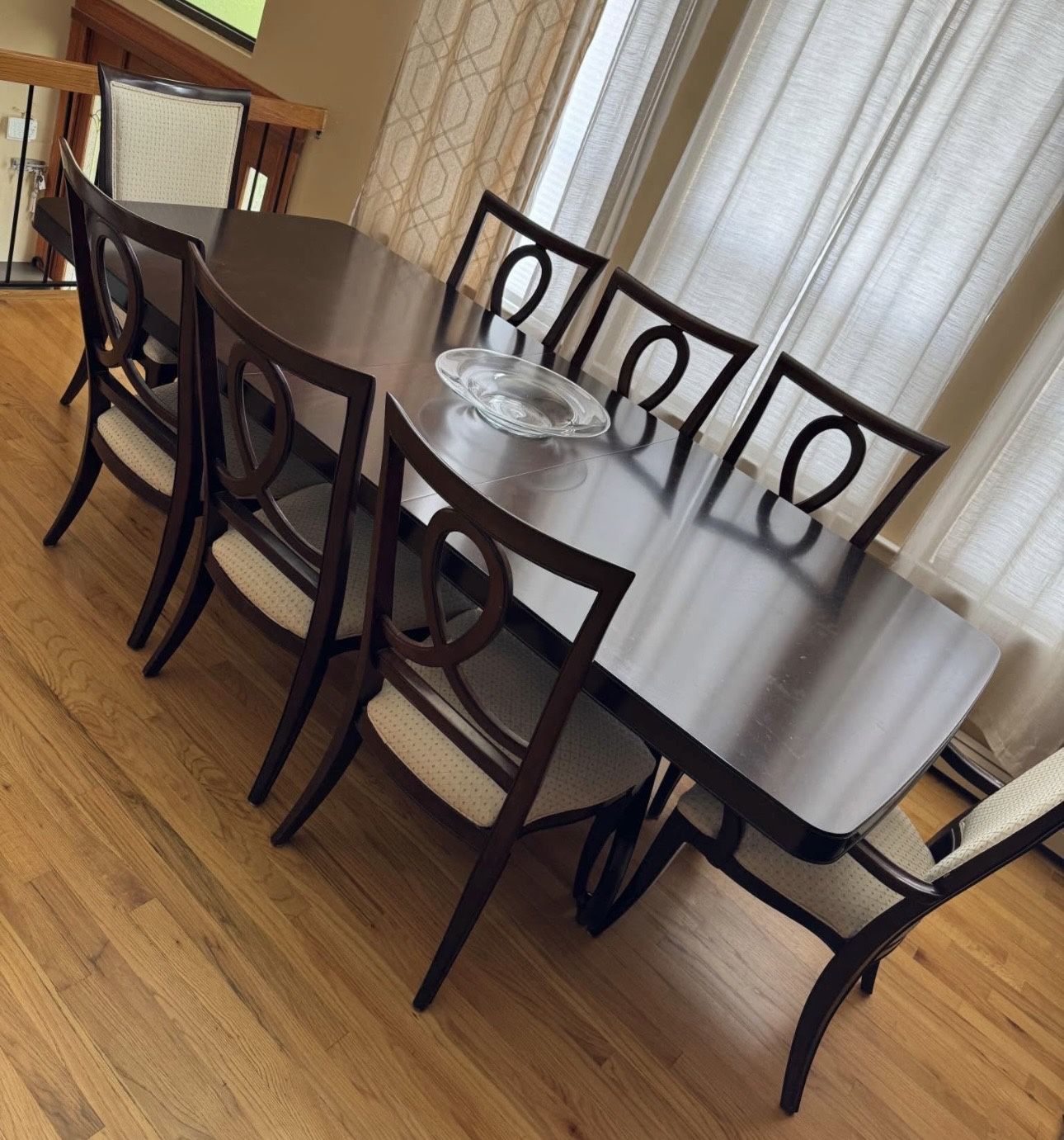 Thomasville dining set 8 chairs
