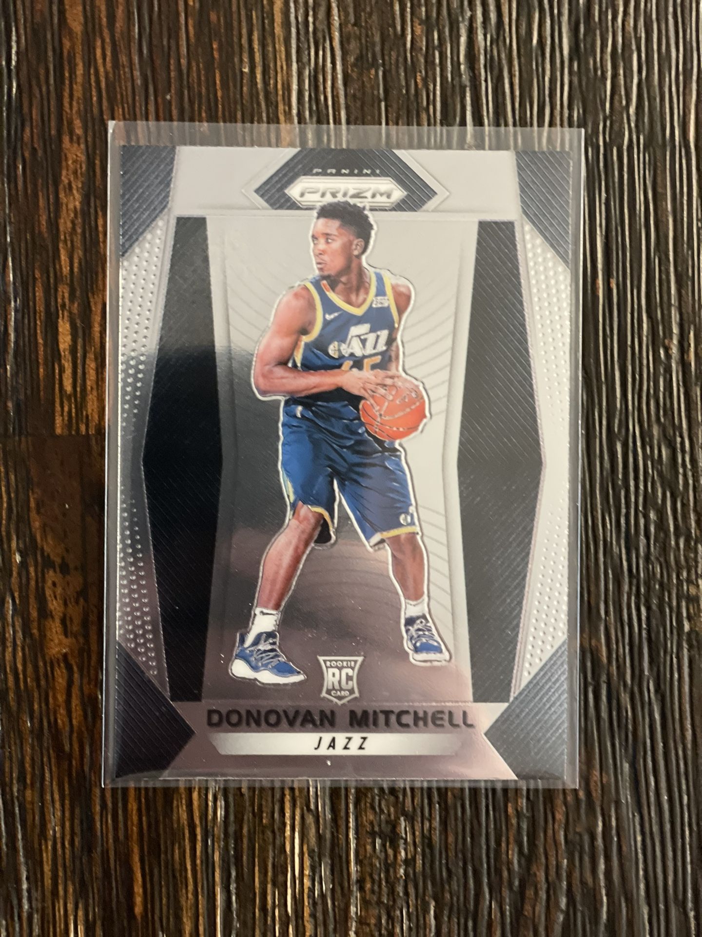 Donovan Mitchell Rookie Card