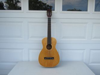 Harmony S-67-A? Vintage Classical Guitar 1960s-70s Made In USA