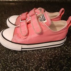 Converse Toddler 8 Great Condition 
