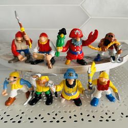 Vintage 1994-95  Fisher-Price Great Adventure 8 Piece Pirates set    CLAW CREW & YELLOW JACKS  