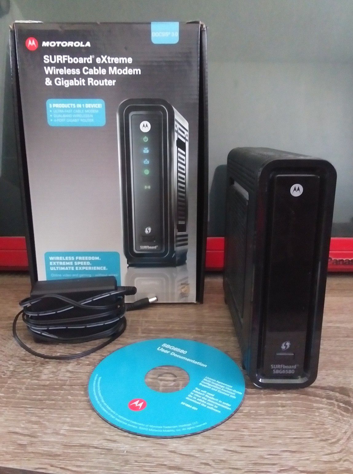 Motorola Docsis 3.0 Combo modem router SBG6580