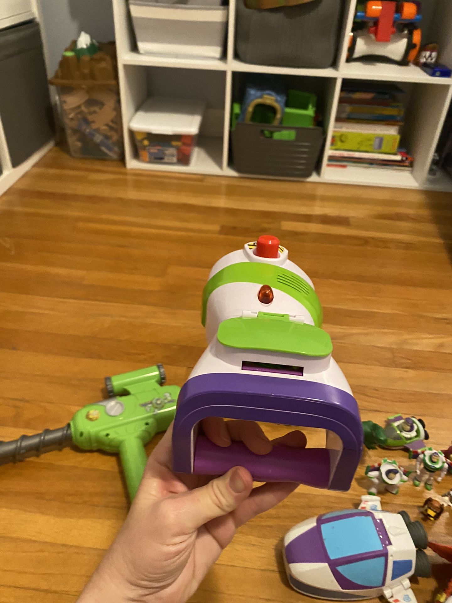 Disney Pixar Toy Story Buzz Lightyear Rapid Disc Blaster