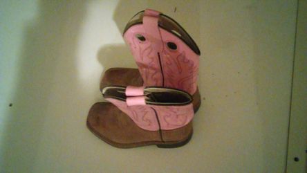 Kids boots