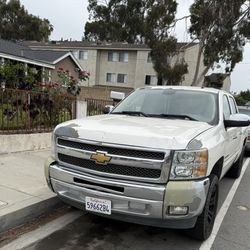 Chevy Silverado  2012