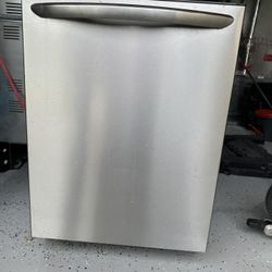 Frigidaire Gallery - Dishwasher