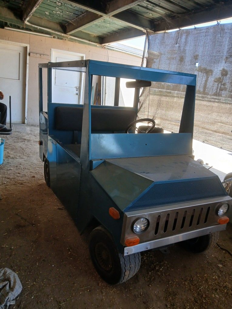 ezgo runs butneeds work need to sell 