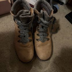 Tan Suede Lace-Up Hiking Boots