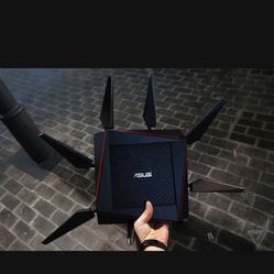 ASUS WiFi Router 5000sqft model AC-5300 (Like New)