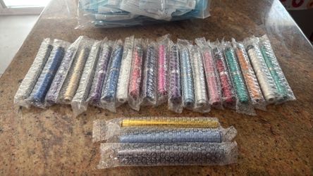 Assorted color V2 insulin pens    Peptides