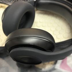 Beats Studio Pro Wireless Headphones