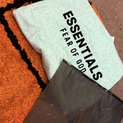 Essentials Fear Of God 