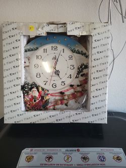 Merry Christmas Wall Clock