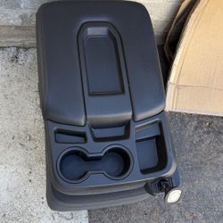 2019 Silverado Middle Jump Seat 