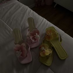 Vacation kitten heel and flat