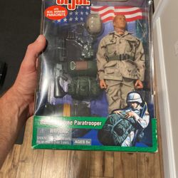 Gijoe 82nd Airborne Paratrooper 2003 Boxed 