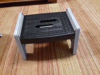 Foldable Step Stool (one step)