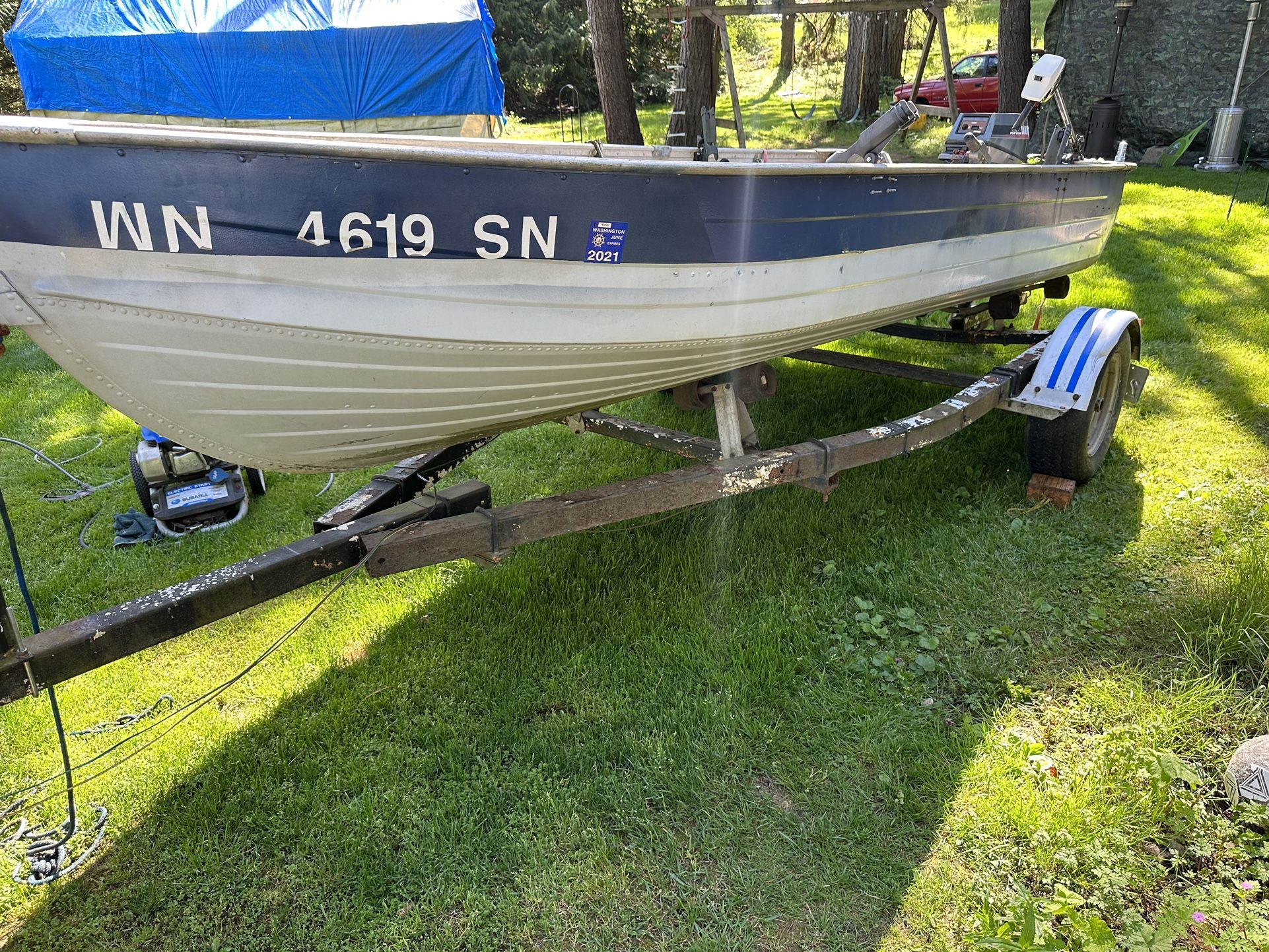 14’ Mirror Craft And Trailer