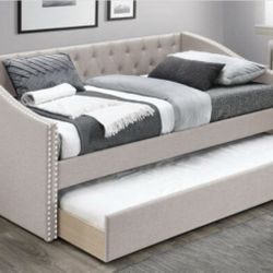 Daybed with Trundle