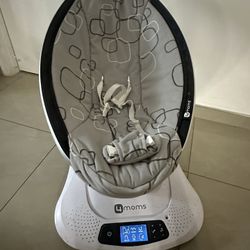 Mama Roo Baby Swing