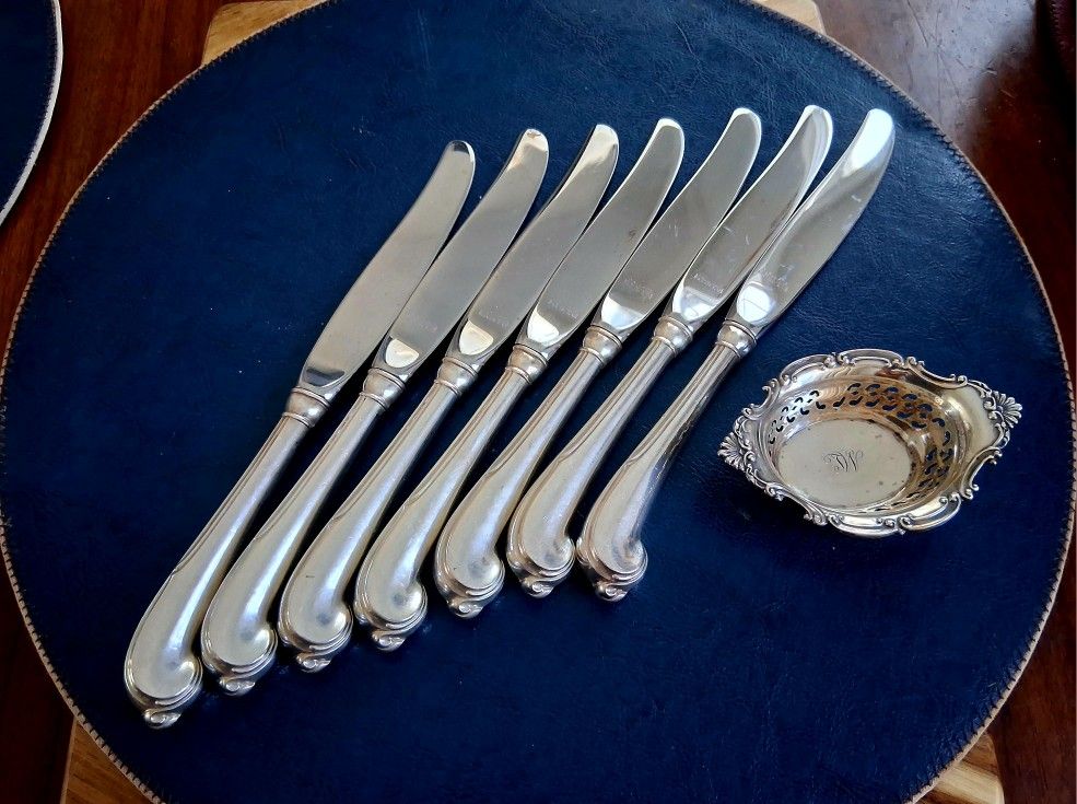 Vintage Wallace,Sterling Silver Handle And Stainless Blade. Only Knifes