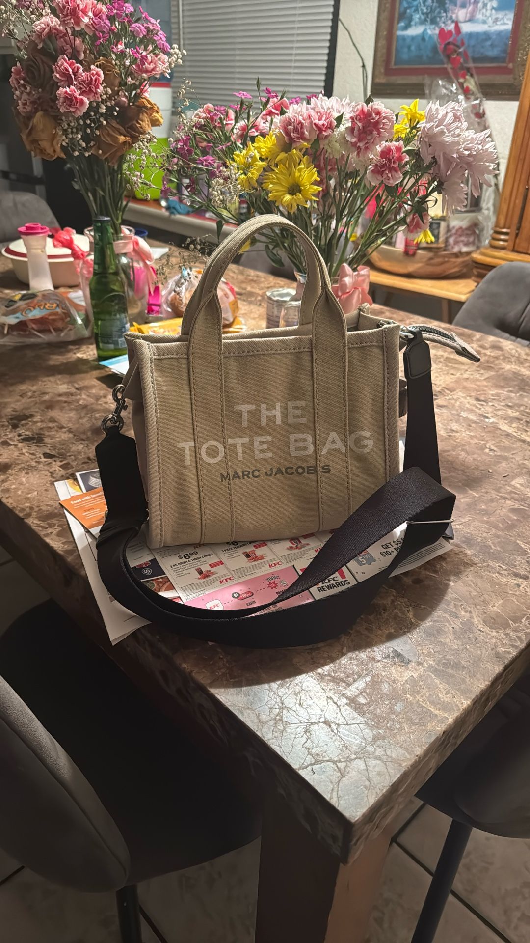 Marc Jacobs Tote Bag Beige Color Block 