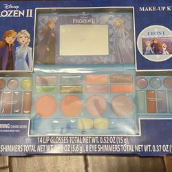 NIP Disney Movie Club Exclusive Frozen 2 Make-up Kit