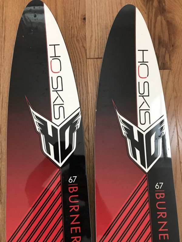 Water skis Like new