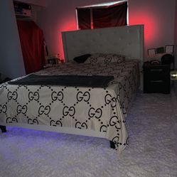 Bed ,Night , Stand ,Carpet ,Mirror All For $200 