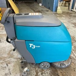 Tennat Floor Scrubber T3