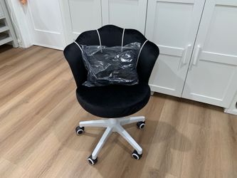 Velvet Task Chair 360 Swivel Adjustable Height Office Chair. Black