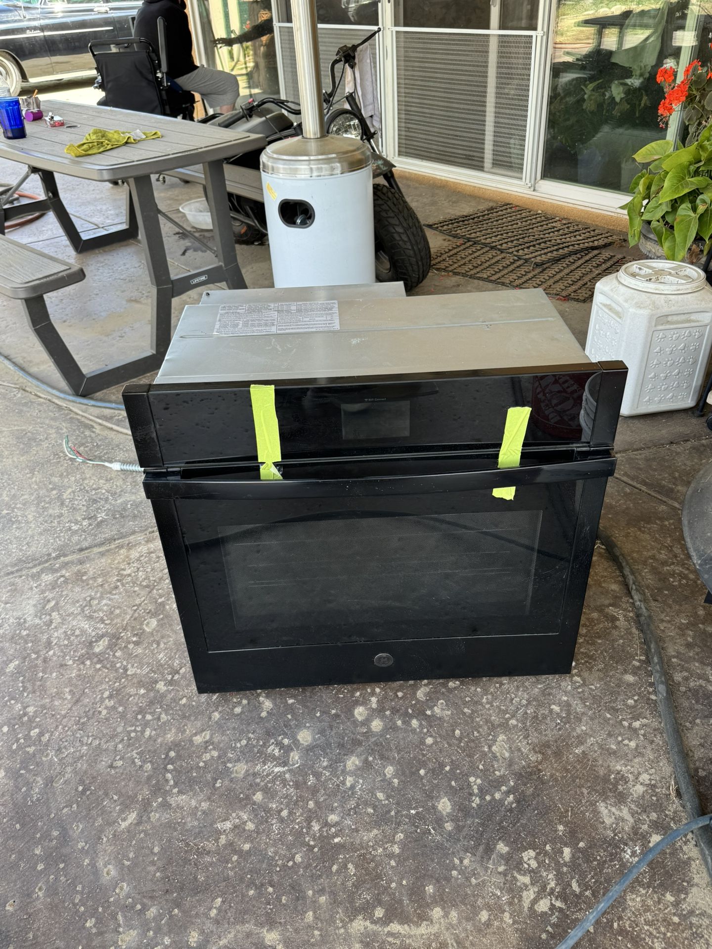 Brand New GE oven