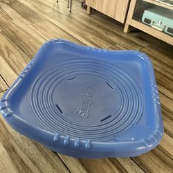 Simplay3 Rock and Spin Sensory