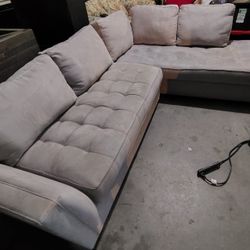 Free Sofa