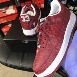 Nike Air Force 1 low ‘Kobe Bryan Forever Lower Merion Away’ 10.5 $170