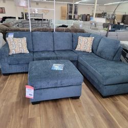 Store Closing. New 2pc Sectional And Ottoman In Blue