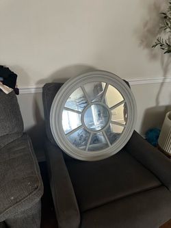 Accent mirror