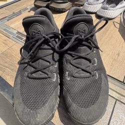 Nike Free Metcon 4.  Size13Black