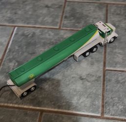 BP Toy Tanker Truck Limited Series With Wired Remote Control