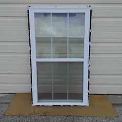 Nice White Vinyl Window Double Locking & Tilt Out & Screen 36" X 62" Very Clean Display Model. 