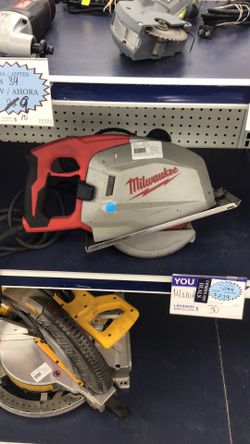 Milwaukee Circular Saw