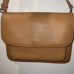 Purse Cross Body Like New Wore A Couple Times Pristine Inside