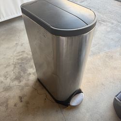 Trash can