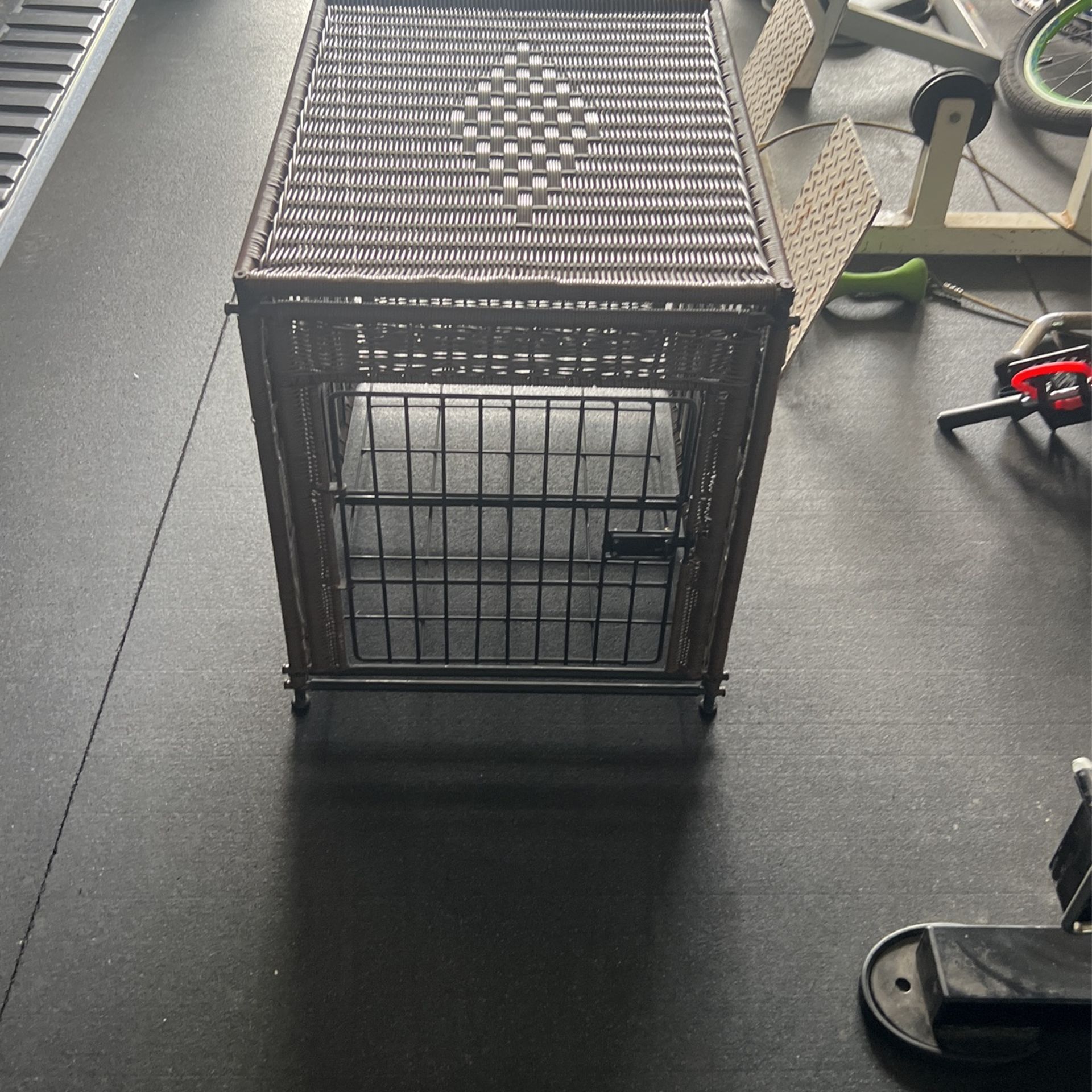 Small Dog Crate