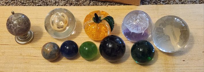Lot of Decorative Art Glass Paperweights, Gemstone Marbles, Novelty Glass Spheres, All for one $