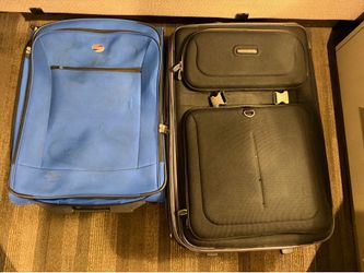 Luggage suitcases x2