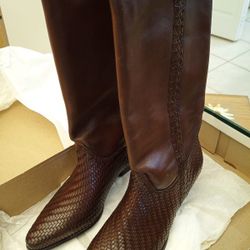 Hunt Club Deanna Brown Leather women's Heeled Boots size 9.5M Brand New