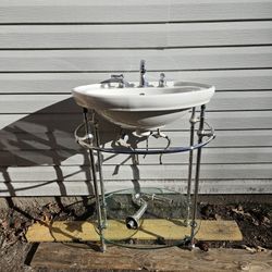Jacuzzi Sink And Stand