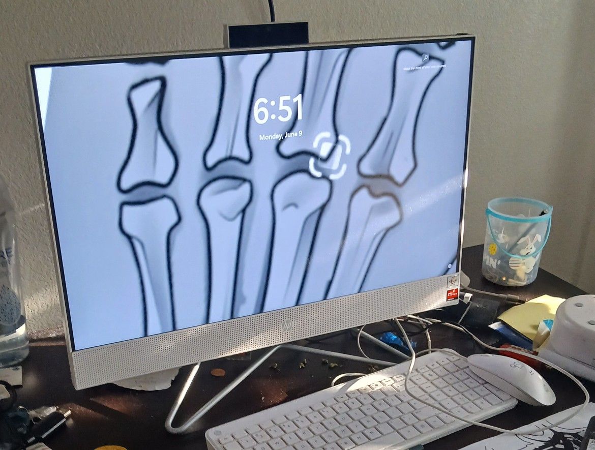 HP ALL IN ONE DESKTOP