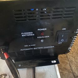 Like  new schauer golf cart charger 